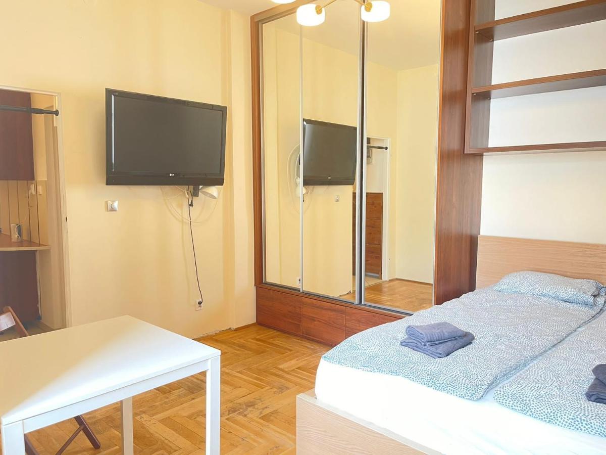 Your Apart Powisle Fabryczna Warszawa Eksteriør billede